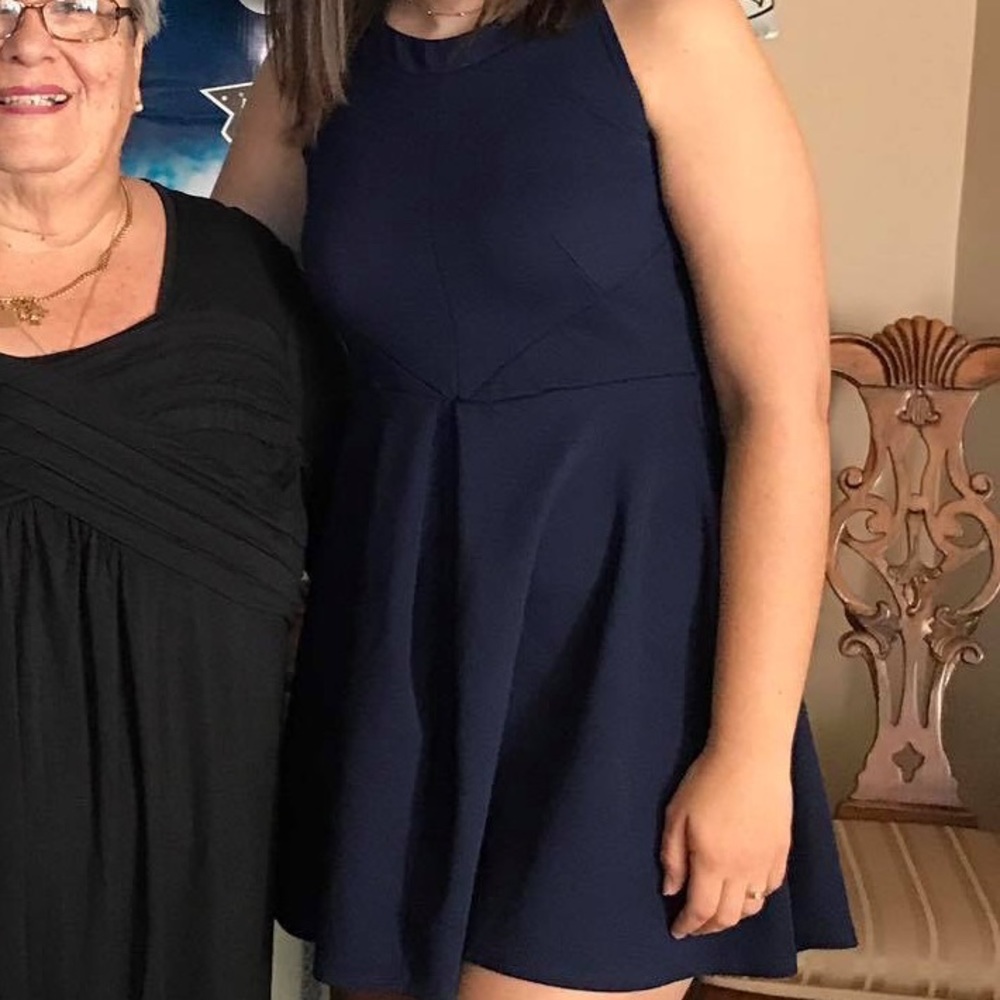 Dress - Picture 2 of 2